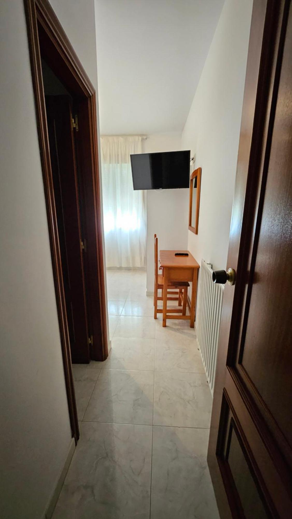 Hotel Nuevo Julios By Olda Ribadumia エクステリア 写真